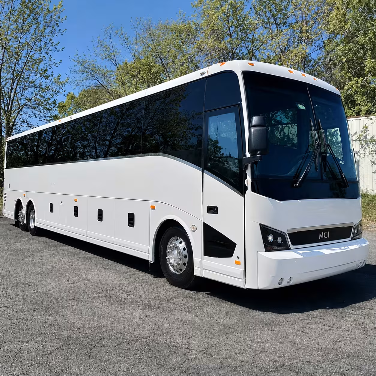 diamond bar sports team bus rentals for tournament travel